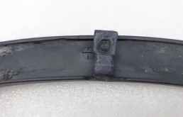 Молдинг крыла передний левый для Nissan X-Trail 2022 года на фотографиях