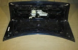 Двери для Volkswagen Jetta 2002 года на фотографиях