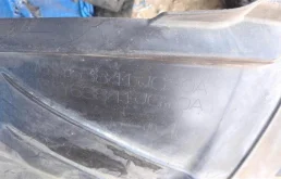 Подкрылок передний левый для Nissan X-Trail 2011 года на фотографиях