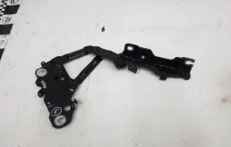 Петля капота левая для BMW X3 2017 года на фотографиях