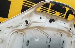 Капот для Mercedes-Benz S class 2002 года на фотографиях