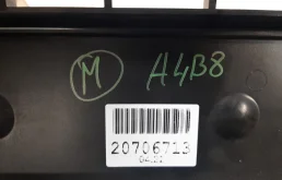 Решетка радиатора для Audi A4 2010 года на фотографиях