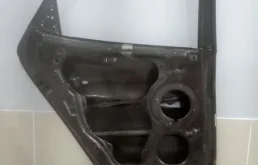 Дверь задняя левая для Hyundai ix35 2014 года на фотографиях