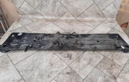 Балка передняя поперечная для Suzuki Grand Vitara 2006 года на фотографиях