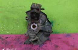 Кулак поворотный правый для Volkswagen Tiguan 2016 года на фотографиях