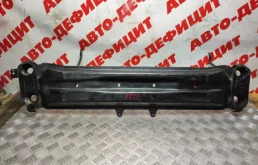 Балка передняя поперечная для Suzuki Grand Vitara 2006 года на фотографиях