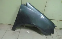 Крылья для Volkswagen Polo 2008 года на фотографиях