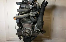 Двигатель без навесного для Fiat Ducato 1999 года на фотографиях