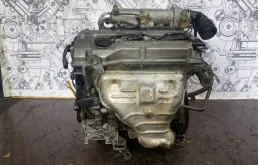 Двигатель для Mazda Familia 2003 года на фотографиях