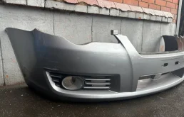 Бампер для Subaru Legacy 2008 года на фотографиях