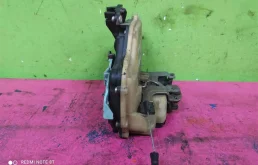 Уплотнитель передней правой двери для Skoda Octavia на фотографиях