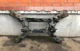 Задняя балка для Nissan Murano 2015 года на фотографиях