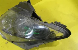 Фара правая для Lexus RX 2010 года на фотографиях