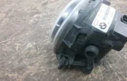 Противотуманка (ПТФ) передняя левая для BMW 5er 2015 года на фотографиях