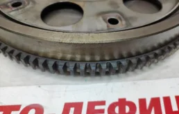 Редуктор заднего моста для Mitsubishi Pajero 1997 года на фотографиях