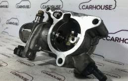 Топливный насос для Audi A4 2007 года на фотографиях