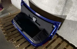 Крышка багажника для Audi A4 2009 года на фотографиях