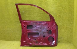 Дверь передняя левая для Toyota RAV4 2010 года на фотографиях