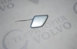 Крышка форсунки фароомывателя правая для Volvo XC90 2010 года на фотографиях