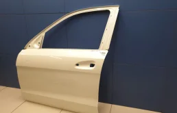 Дверь передняя левая для Mercedes-Benz M class 2015 года на фотографиях