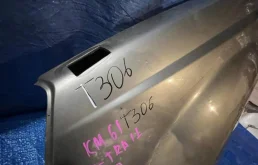 Крыло левое для Nissan X-Trail 2000 года на фотографиях