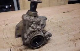 Раздатка для Nissan X-Trail 2002 года на фотографиях