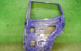 Дверь задняя правая для Nissan Qashqai 2020 года на фотографиях