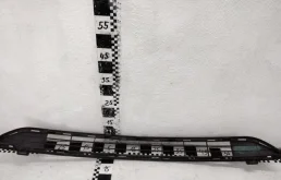 Решетка переднего бампера для Toyota RAV4 2015 года на фотографиях