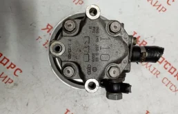 Насос ГУР для Audi A4 2006 года на фотографиях