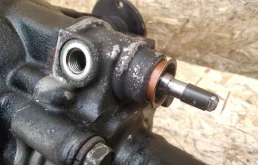 Редуктор переднего моста для Mitsubishi Pajero 2014 года на фотографиях