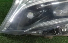 Фары для Mercedes-Benz Vito 2017 года на фотографиях