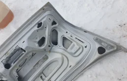 Крышка багажника для Audi A4 2002 года на фотографиях