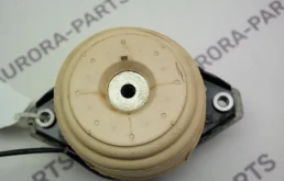 Подушка двигателя передняя правая верхняя для Mercedes-Benz GL class на фотографиях