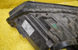 Фара ксенон левая для Volkswagen Tiguan 2015 года на фотографиях