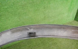 Расширитель арок передний левый для Volkswagen Tiguan 2010 года на фотографиях