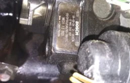 Двигатель без навесного для Mazda MPV 1998 года на фотографиях