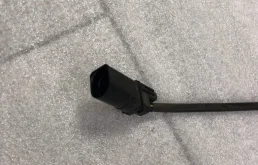 Лямбда-зонд (верхний) для Audi A6 на фотографиях