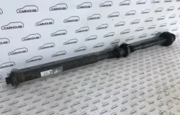 Карданный вал задний для Volkswagen Touareg 2014 года на фотографиях