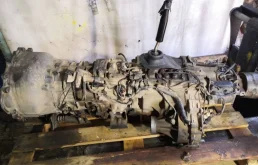 МКПП для Mitsubishi Pajero 2001 года на фотографиях