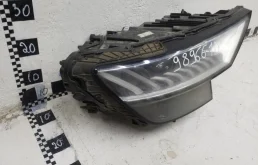 Фара ксенон левая для Audi Q8 на фотографиях