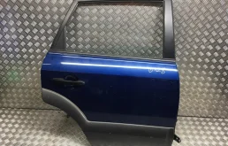 Дверь задняя правая для Hyundai Tucson 2009 года на фотографиях