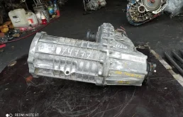 Серводвигатель раздатки для Volkswagen Touareg 2005 года на фотографиях