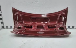 Дверь багажника для Volkswagen Polo 2011 года на фотографиях