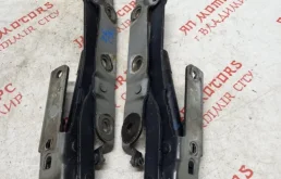 Петля капота левая для Nissan Teana на фотографиях