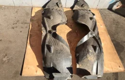 Подкрылок передний левый для BMW X3 2007 года на фотографиях