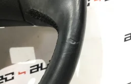 Руль для Volkswagen Passat 2007 года на фотографиях