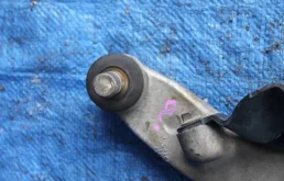 Рычаг передний правый нижний для Nissan Teana на фотографиях