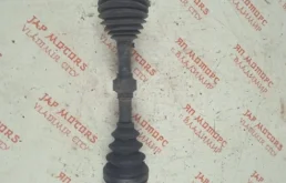 Привод передний правый для Nissan Teana 2018 года на фотографиях