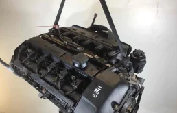 Двигатель для BMW 3er 2004 года на фотографиях