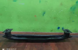 Усилитель заднего бампера для Volkswagen Tiguan 2013 года на фотографиях